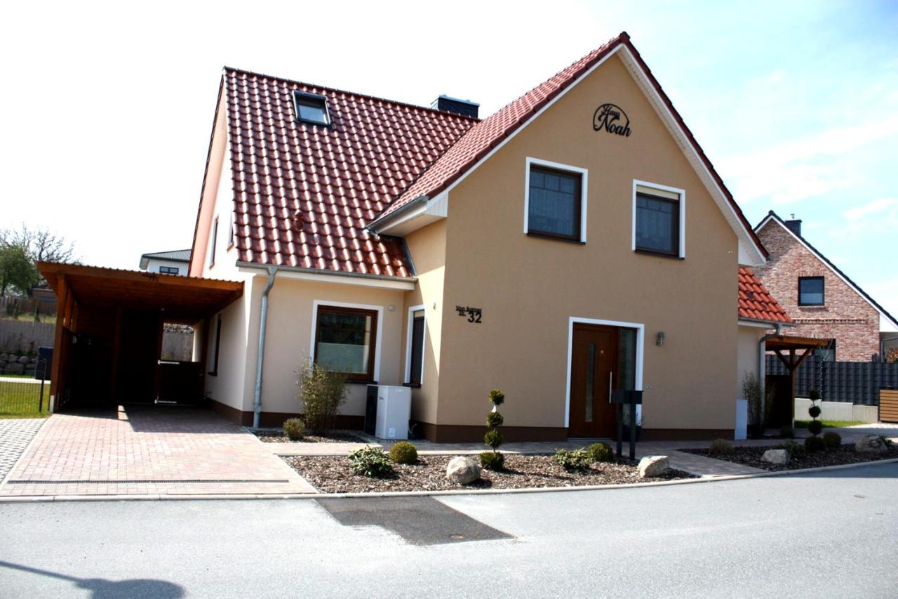 Doppelhaus für Gruppen mit 4 Schlafzimmern - Ferienwohnung Jesendorf