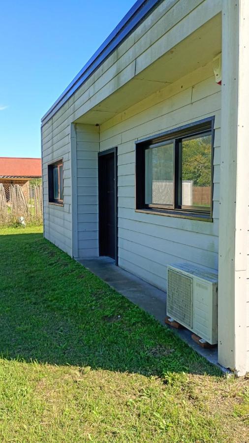 Casa Quinta con Pileta privada "La Tempestad" - Chascomús - B&B Chascomus