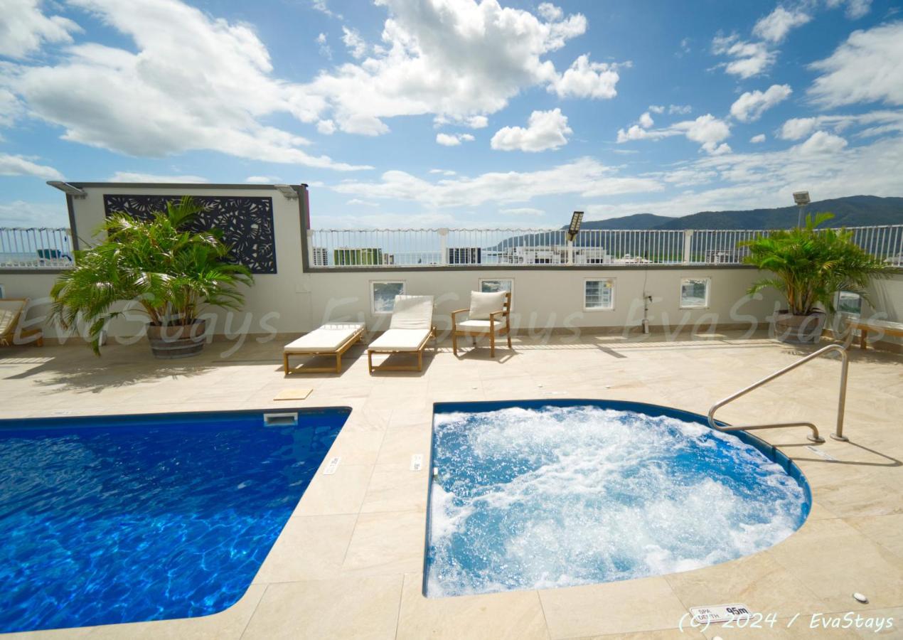 Privately Owned Apartment 'Tropical Sunsets Studio' in Cairns City - B&B Cairns