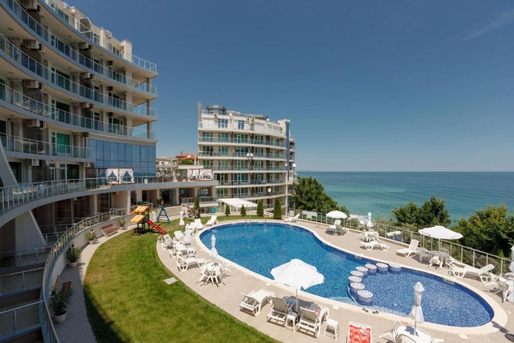 Luxury Sea View Studio Aria, Byala - B&B Byala