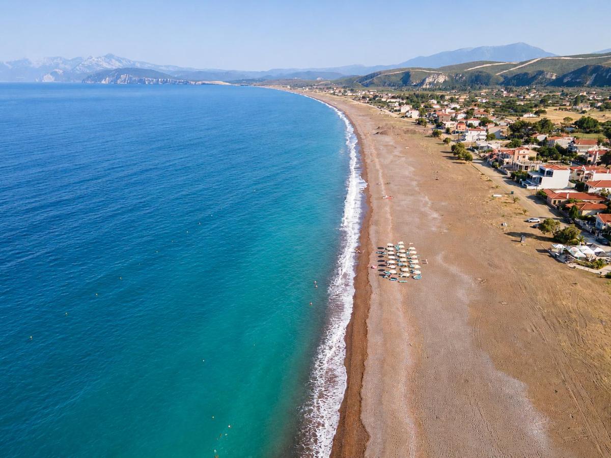 Marilia GuestHouse - Seaside Retreat in Evia - Chambres d'hôtes Agía Ánna