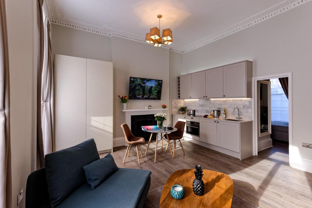 One Bedroom Apartment