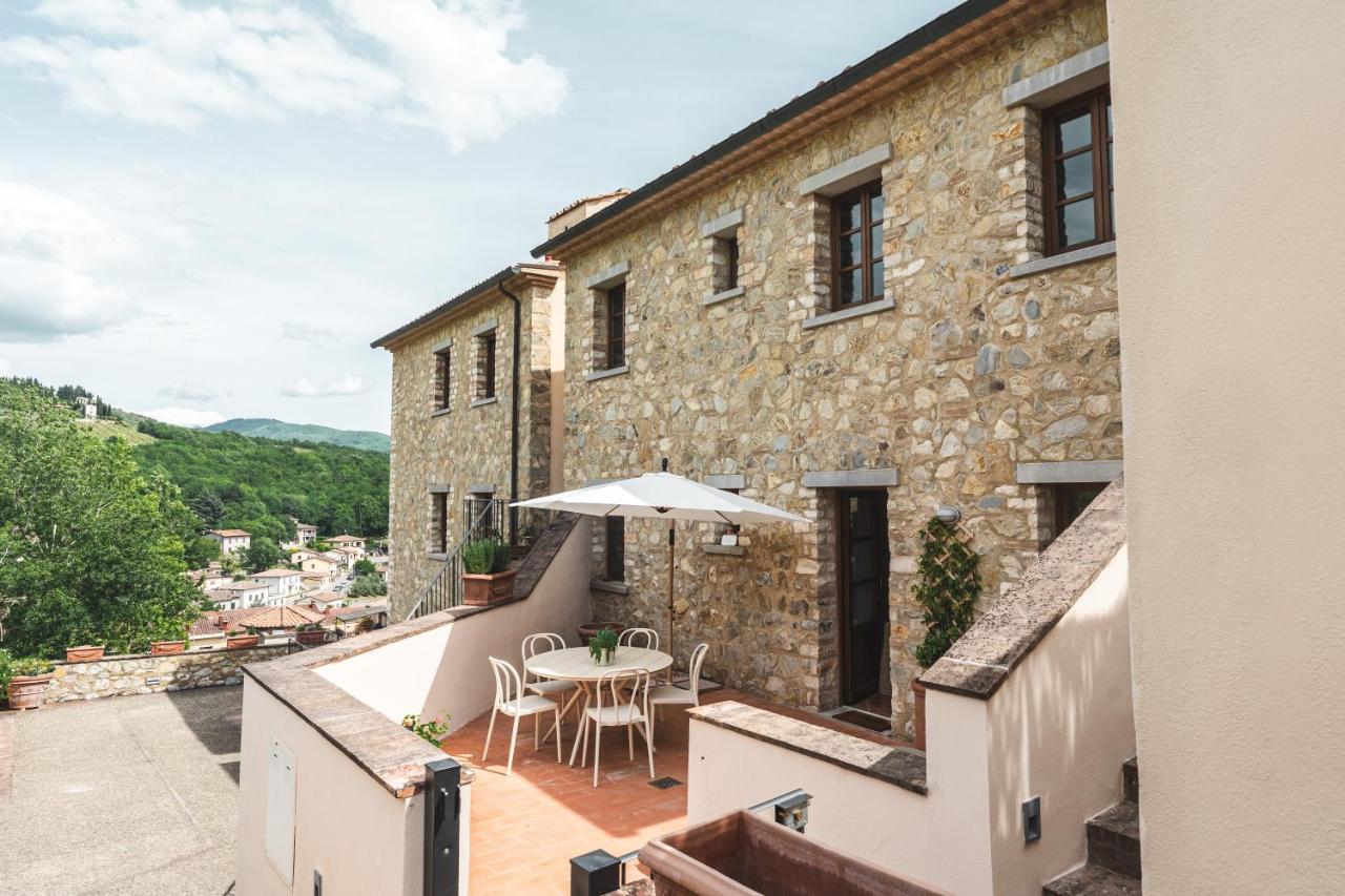 Borgo di Gaiole - Gerenoveerd stijlvol Toscaans huis met zwembad, vlakbij Siena & Florence - Chambres d'hôtes Gaiole in Chianti