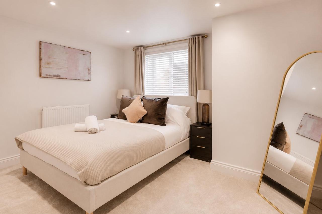 New Stunning & Stylish 1BR Flats - City Centre Near High Street - Ferienwohnung Southend-on-Sea