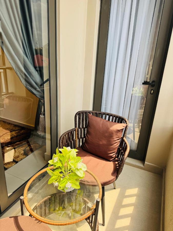 1BR Luxury Apartment, Bantree, Airport Residential Area - Chambres d'hôtes Accra