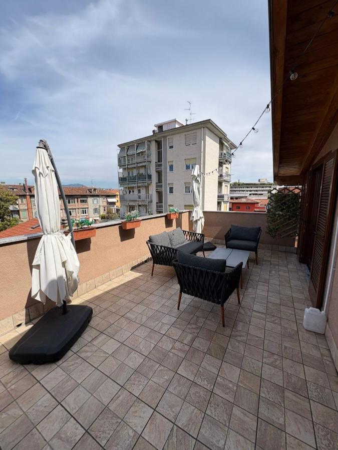The Rooftop Bergamo - Terrace with View on Città Alta - B&B Bergamo