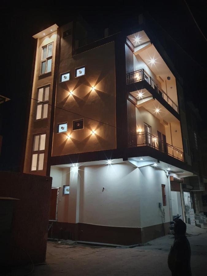 Shri maa veshno dham Home stay - Bed and Breakfast Vrindāvan