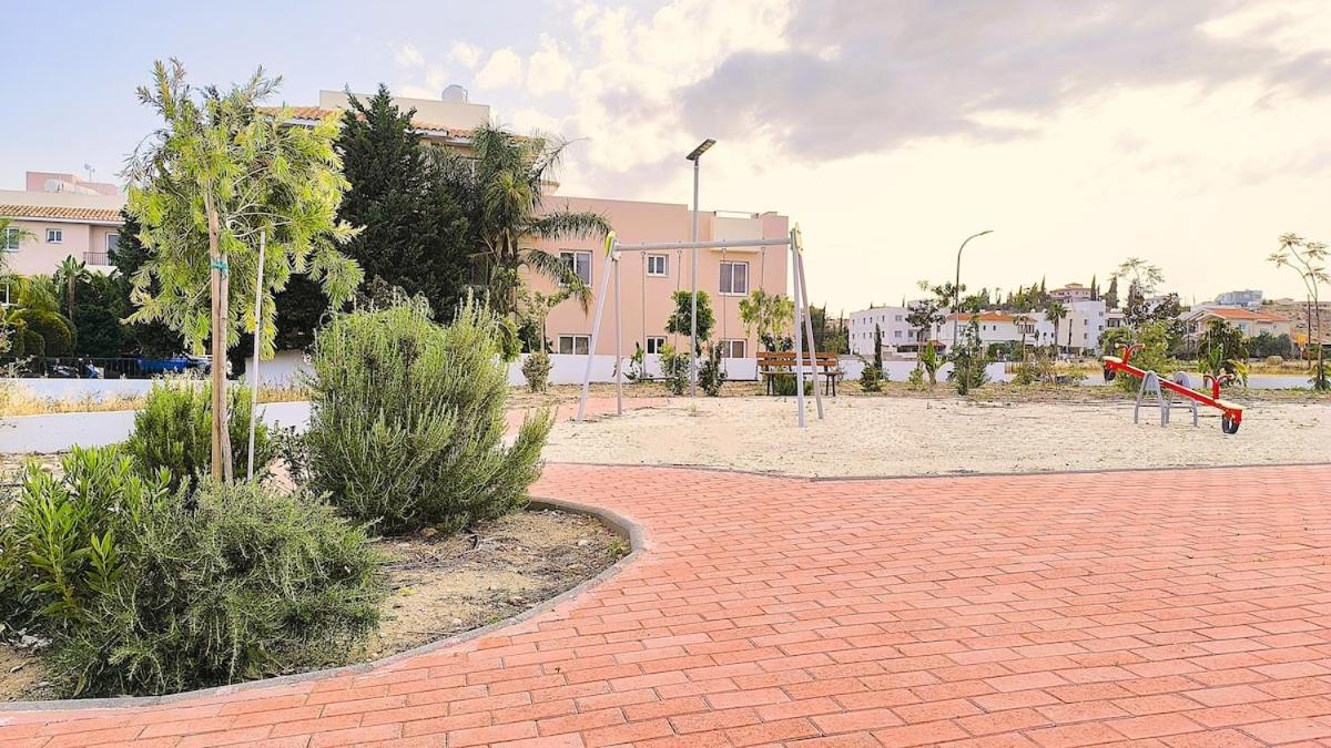 Tersefanou Gardens Paradise I - Ferienwohnung Tersefánou