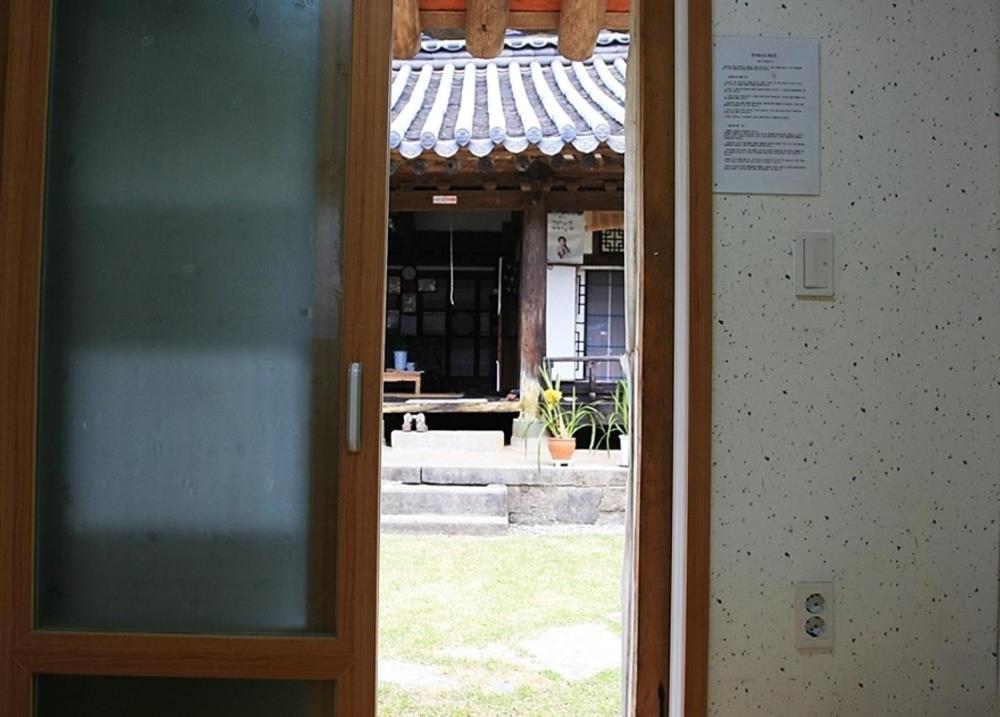 Goseong Choi Pil Khan Gotek - B&B Togok