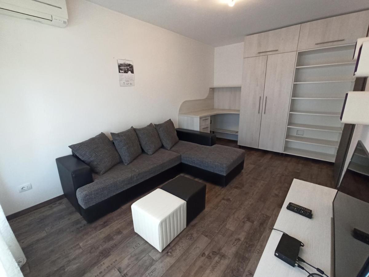 Apartment Mira - Ferienwohnung Pula