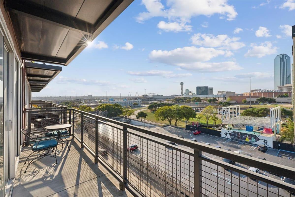 Downtown Luxury Penthouse No 605 - Chambres d'hôtes Dallas