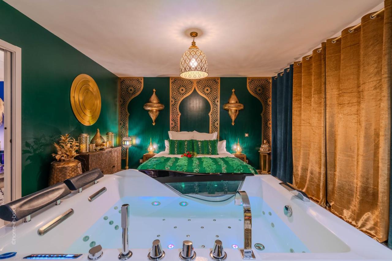 Suite Riad Luxe avec jacuzzi proche Disney - Chambres d'hôtes Nanteuil-lès-Meaux
