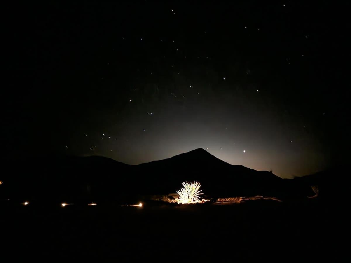 Starwalk Luxury Off Grid Sky Walk by Grand Canyon - B&B Meadview