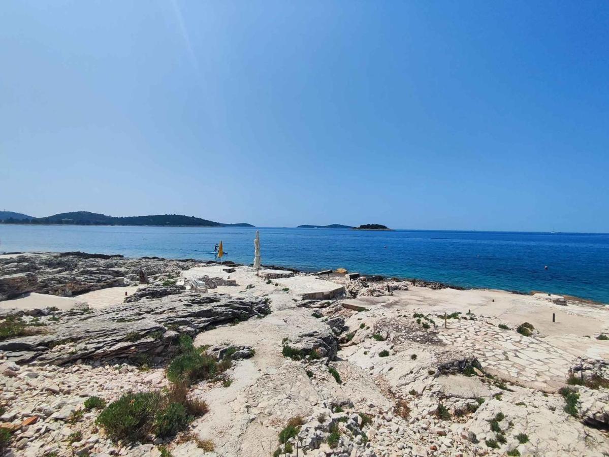 Apartment in Rogoznica - Sibenik Riviera 36452 - B&B Rogoznica
