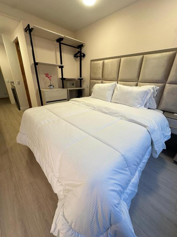 Premium 1 Bedroom Stay Near Parque 93 - Chambres d'hôtes Bogota