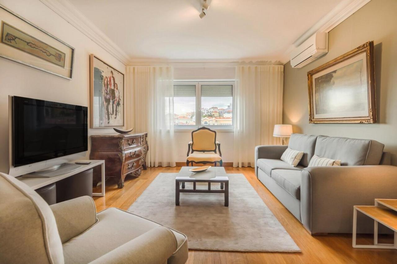 São Bento Gallery Apartment (River View & Garage) - B&B Lisboa