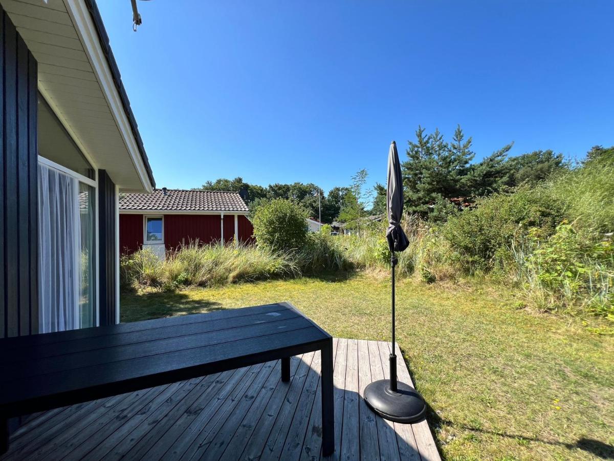Strandhaus Dünenpark 1c - Bed and Breakfast Priwall