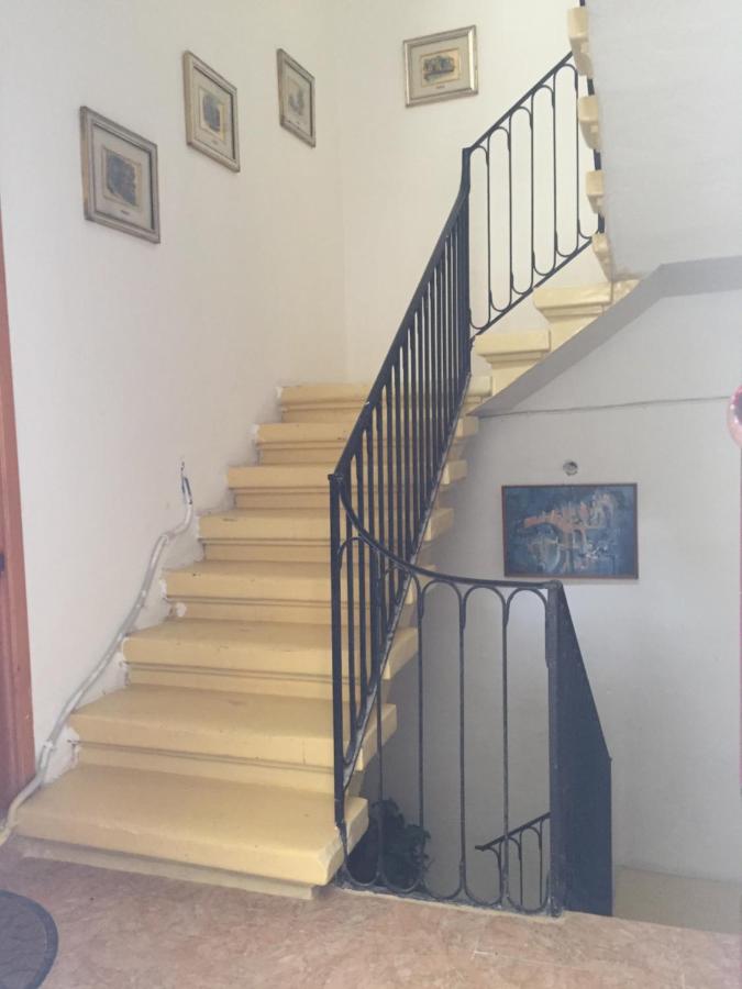Rose Building Apartment - B&B
