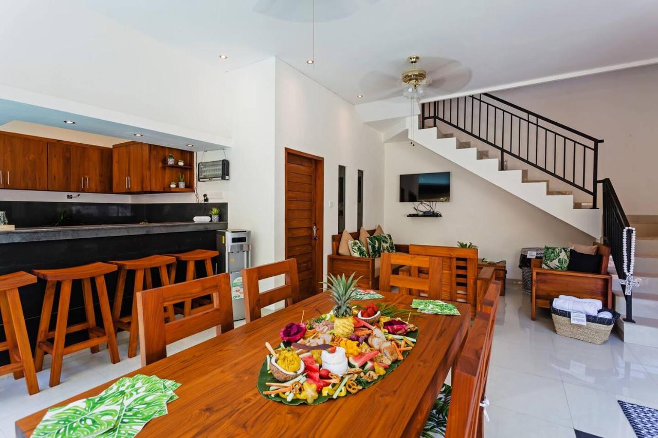 Villa Poppy Legian - Bed and Breakfast Legian