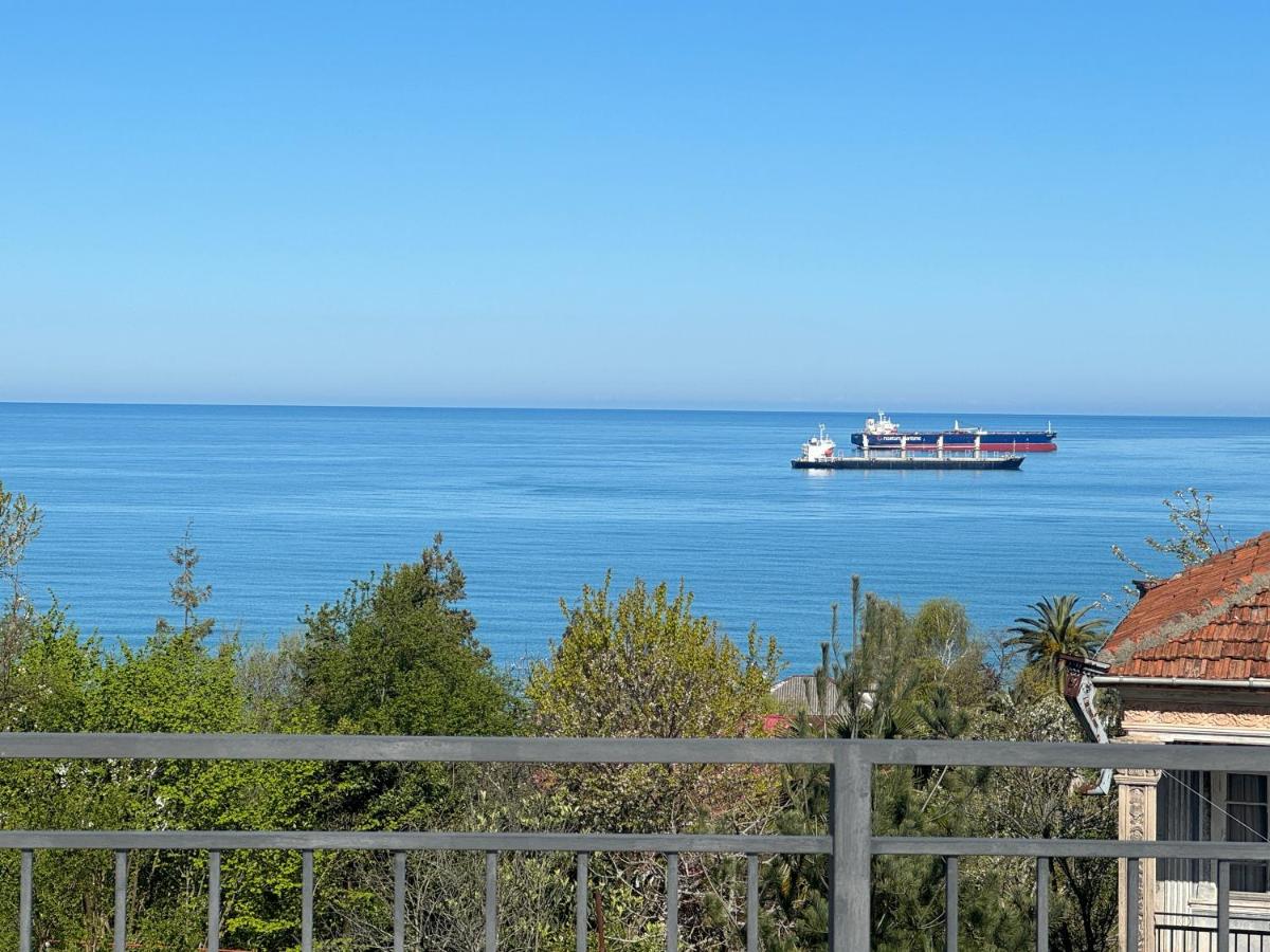 Mirza Guesthouse - Ferienwohnung Batumi