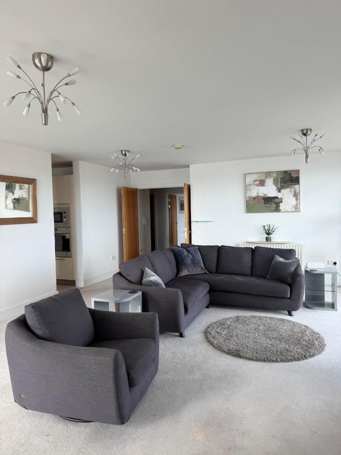 The Lookout-2BR Apartment on Poole Quay Waterfront - B&B Poole