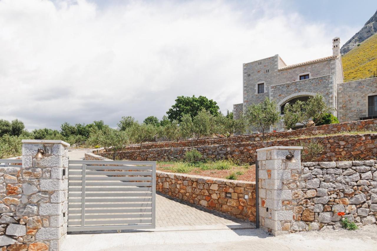 'Acroterra Stone House', Areopoli, Mani - B&B Areópoli
