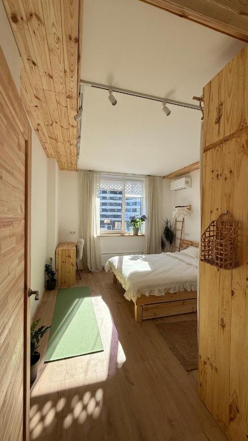 Затишні апартаменти з виходом до озера - Ferienwohnung Kyjiw