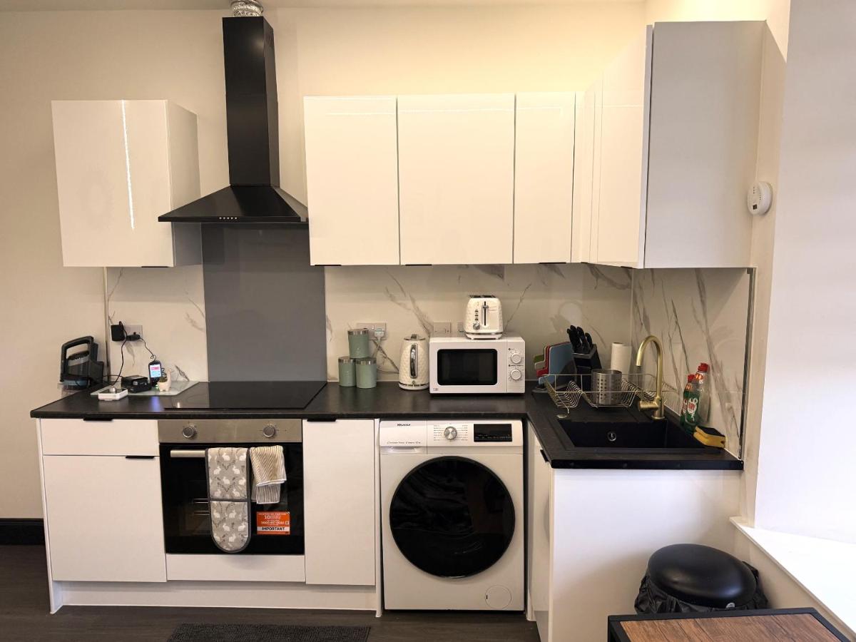 Flat Close To City Centre -Hardgate 2 Bedroom Flat - B&B Aberdeen