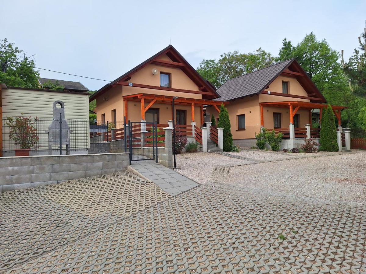 Bungalows Michalka - Podhájska - Chambres d'hôtes Podhájska
