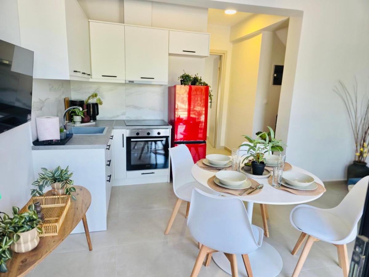 Minimal Garden Apartment A3, Delta Hospitality - Ferienwohnung Orfánio