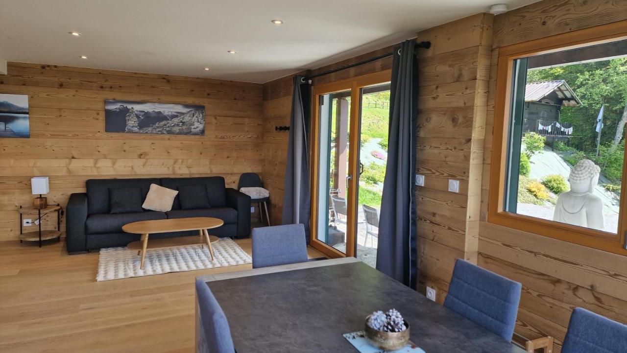 Appartement Les Montagnes de Saxel - Chambres d'hôtes Saxel