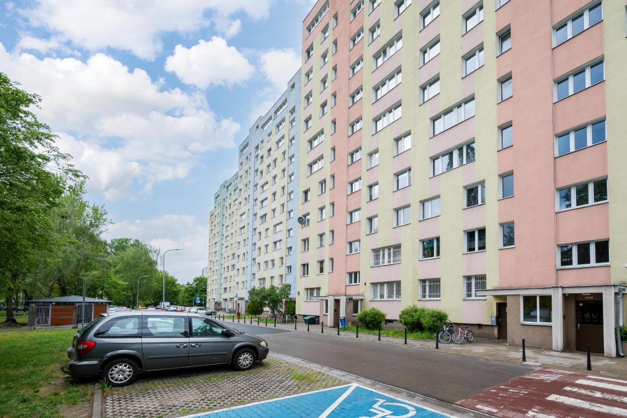 Bielany Superior Apartment by BookingHost - Ferienwohnung Warschau