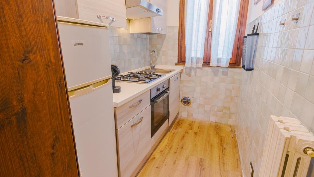 Domus Dantis Ghibellino Fuggiasco - B&B Rávena