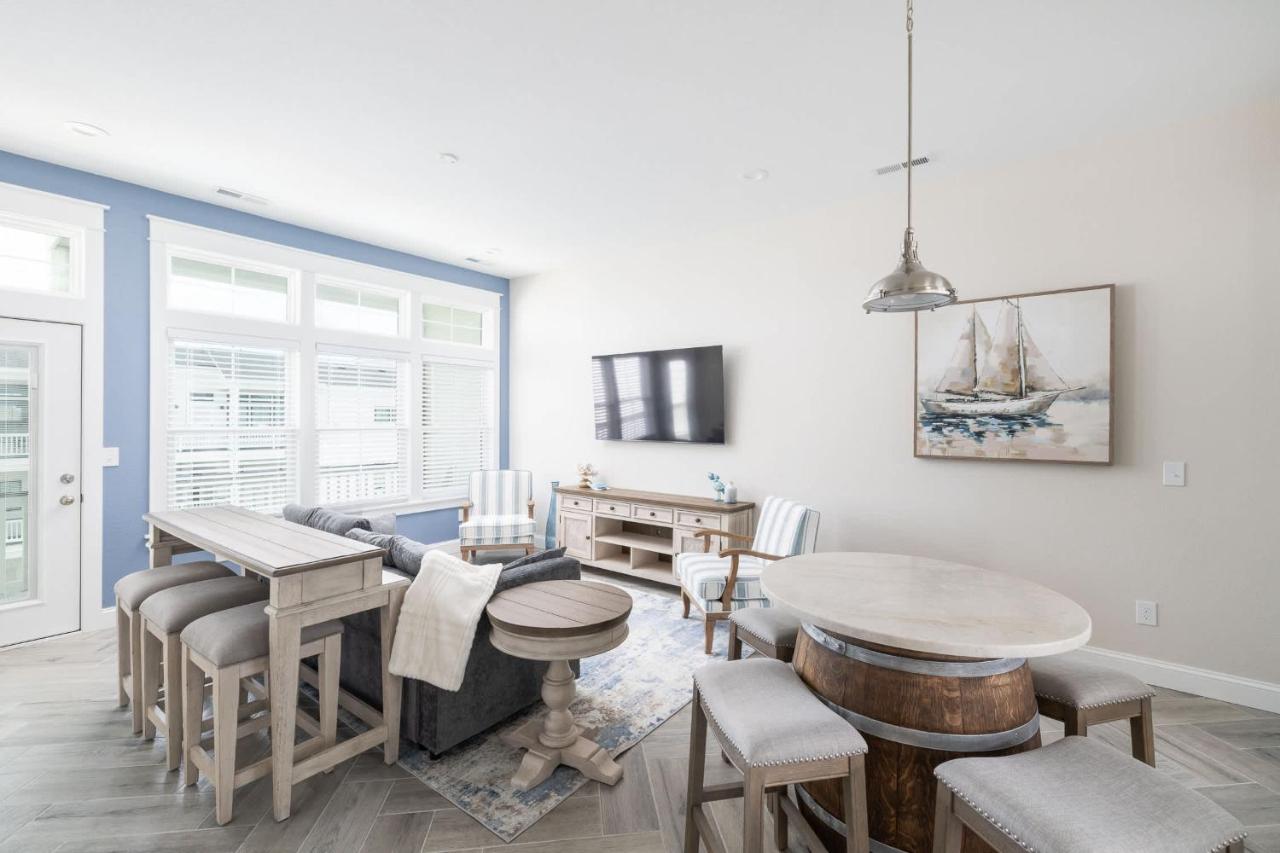 Brand New Luxury Townhome Close to Beach with Pool - Ferienwohnung Kill Devil Hills