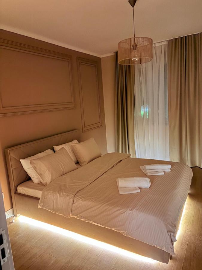 Azure Ohrid - Lake and City Apartment - B&B Ocrida