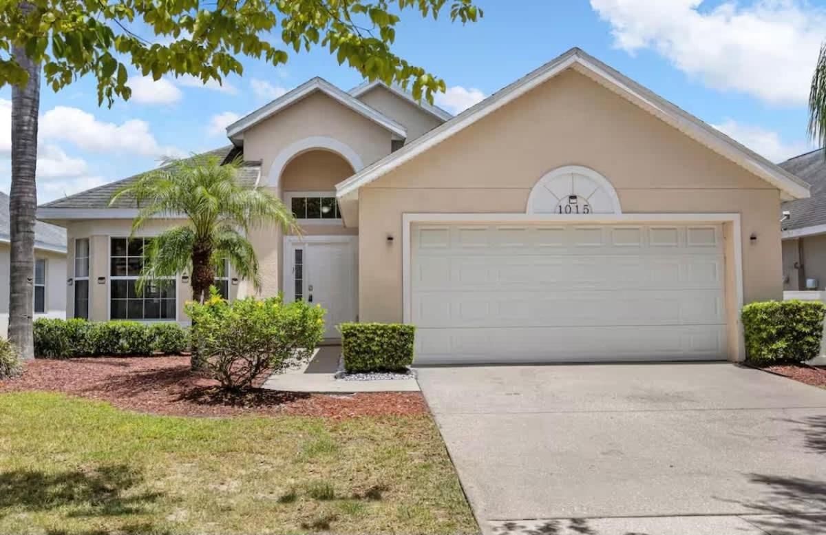 Disney & Universal Escape 4 Bedroom Private Pool Orlando Theme Parks - B&B Kissimmee