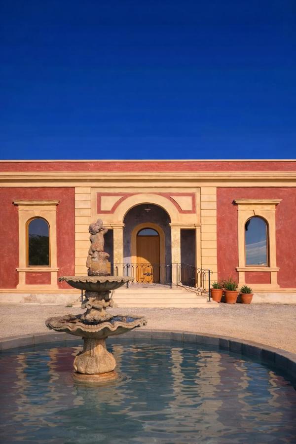 Historic Villa with Pool I Salento, Puglia - Chambres d'hôtes Galatone