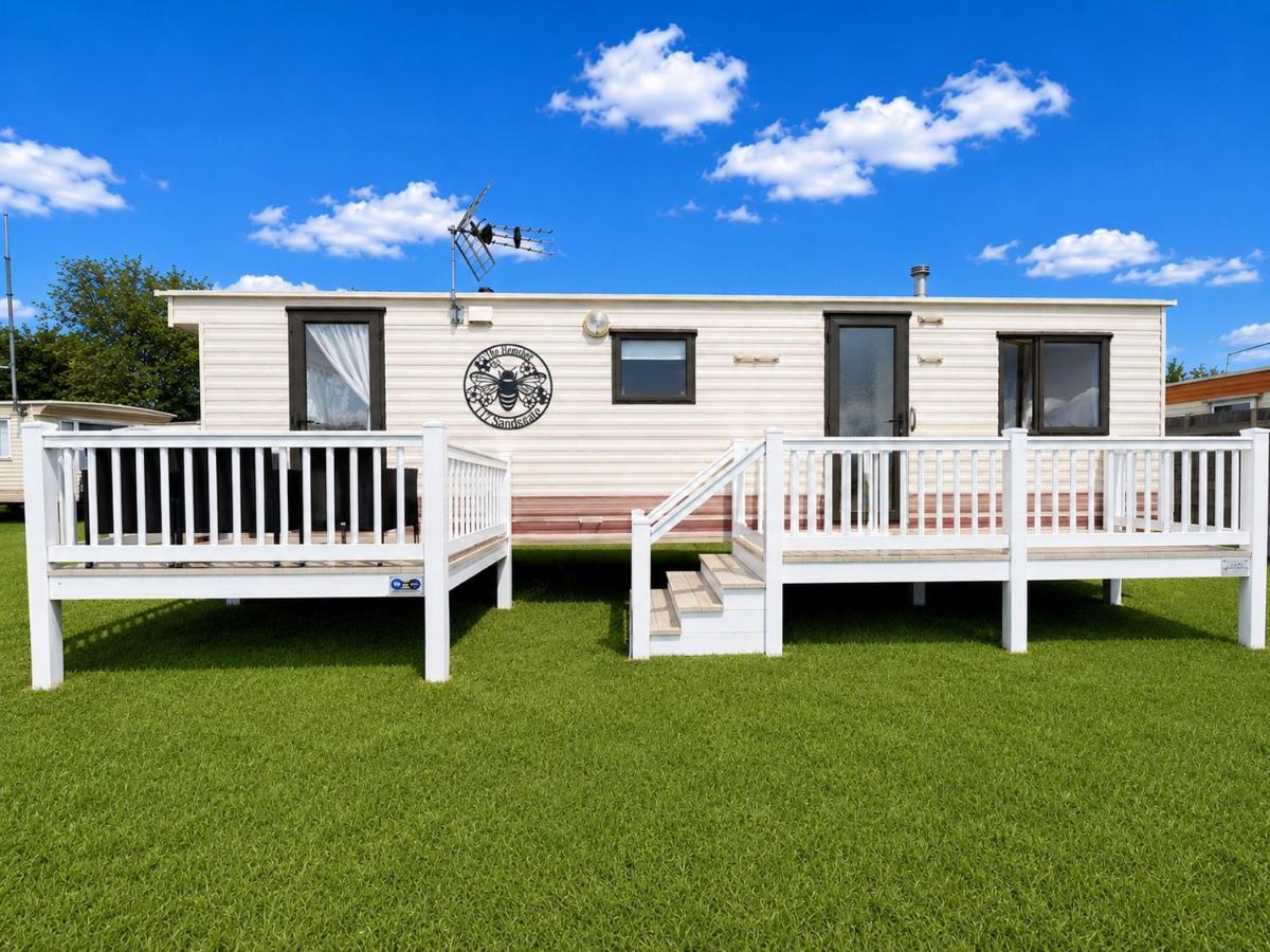 The Hemsbee Static caravan 117 Sandsgate Hemsby - B&B Hemsby