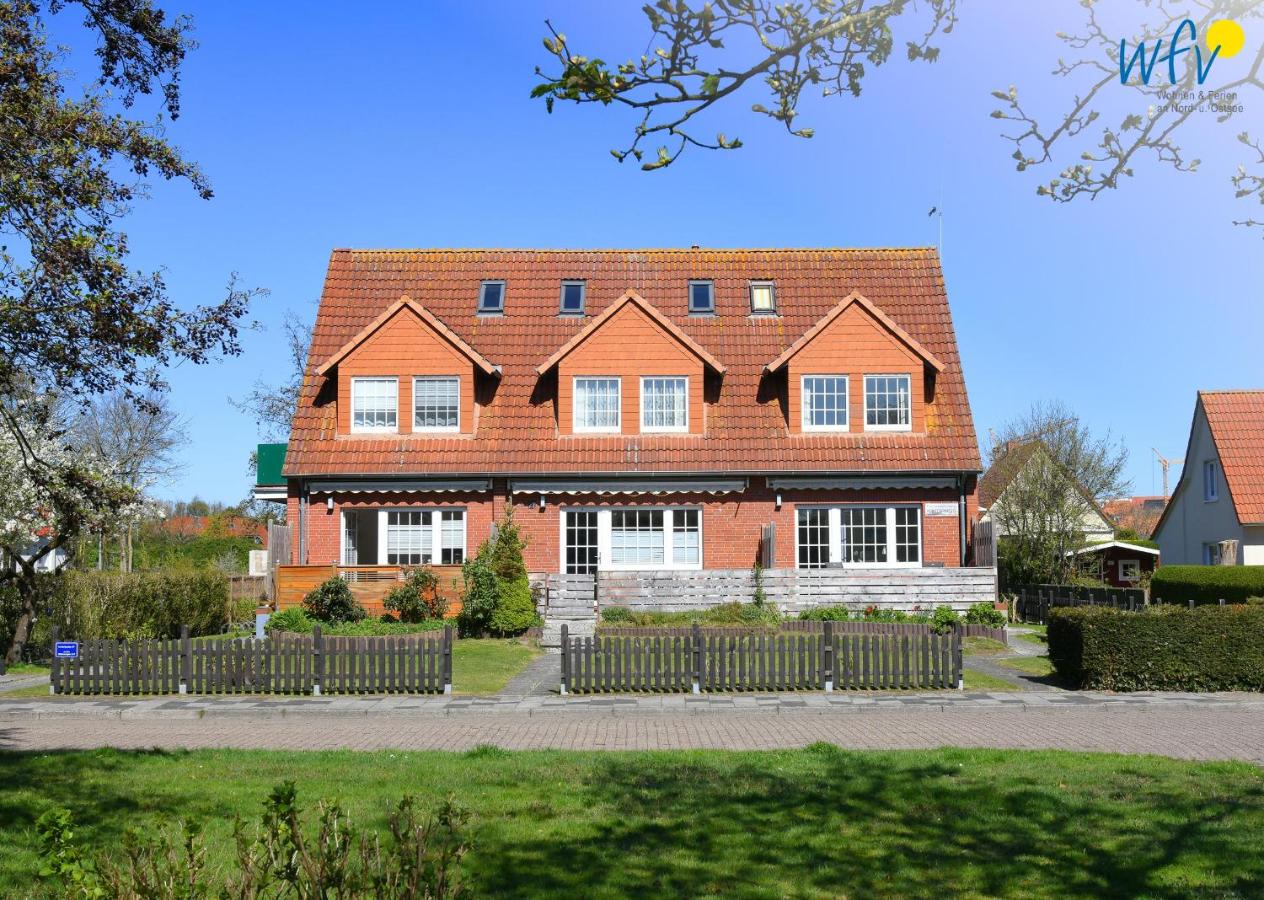 Familienhaus im Dorfgroden 27 Ferienwohnung Boje 27-5 - Chambres d'hôtes Nordseeheilbad Wangerooge
