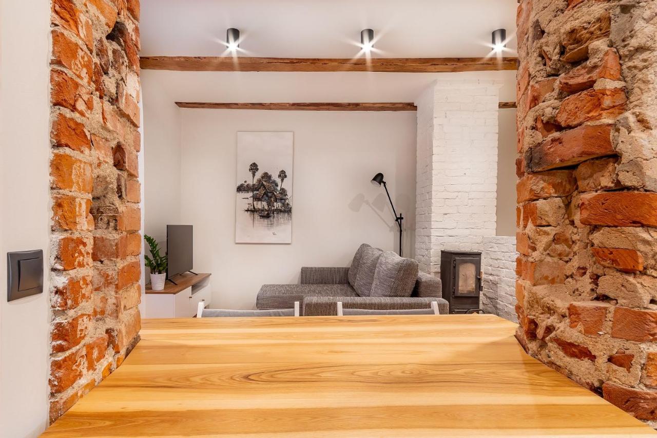 Modern Brick Loft Apartment in Pärnu - Ferienwohnung Pernau
