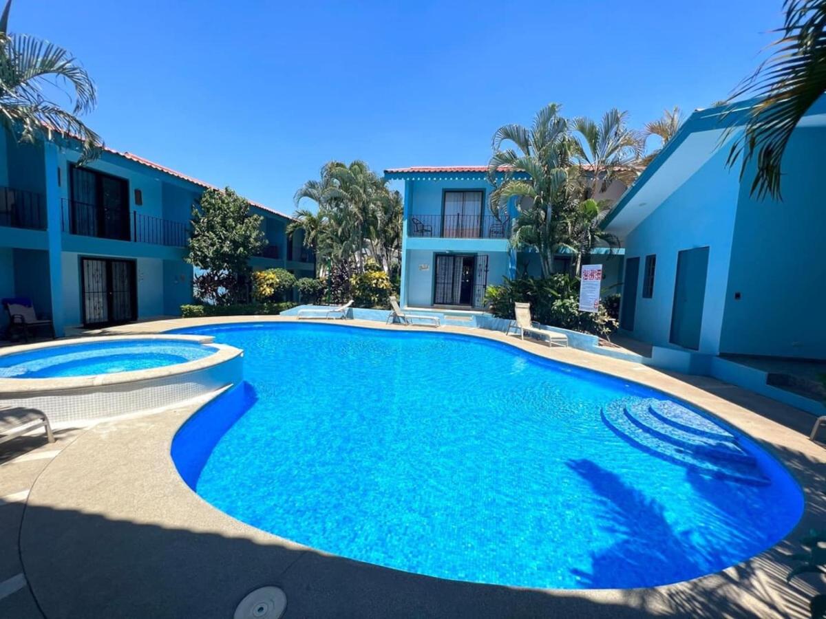 Dreamy Escape in Villa Riviera - Chambres d'hôtes Coco, Sardinal