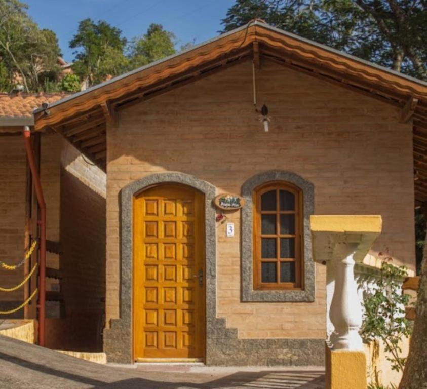 Estalagem Mantiqueira - Aconchego na Serra - B&B Santo Antônio do Pinhal