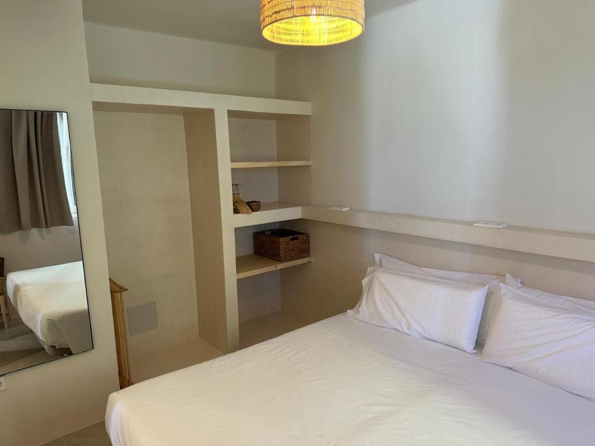 Apartamentos Eugenio by Formentera Passport - B&B La Savina