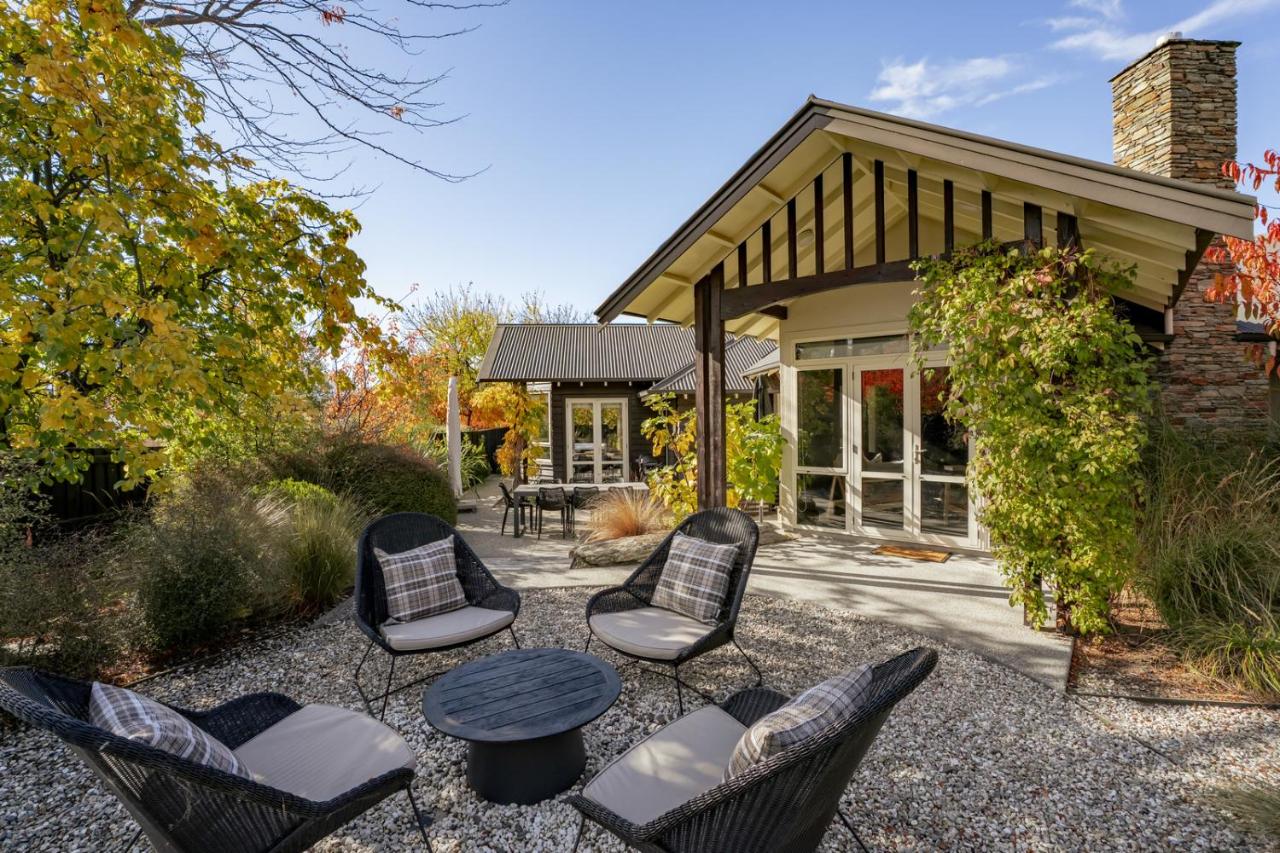 Emerald Oasis by Sotheby's Luxury Rental Homes - B&B Wanaka