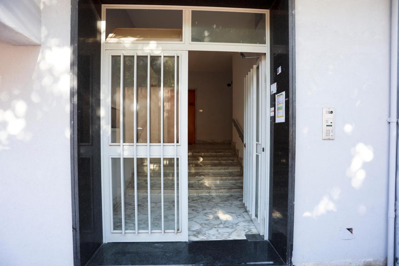 Julia Apartments a pochi passi da Reggia e Stazione - Ferienwohnung Caserta