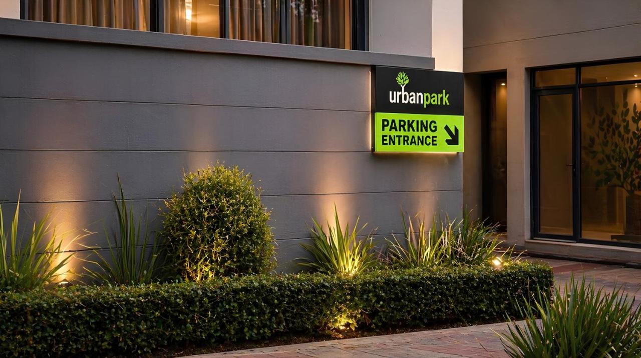 uMhlanga Home with FREE WiFi, Pool, Gym at Urban Park - Chambres d'hôtes Durban