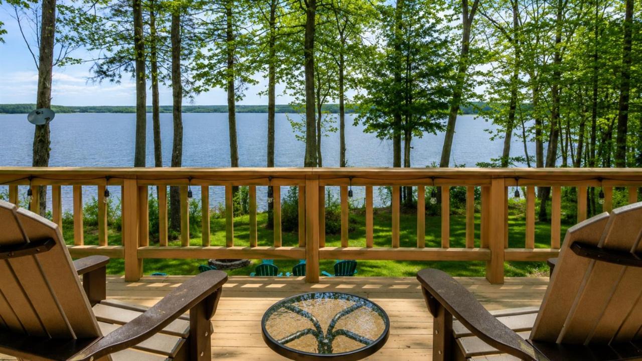 Private Cayuga Lakefront Retreat DockWine Trail - B&B Ovid