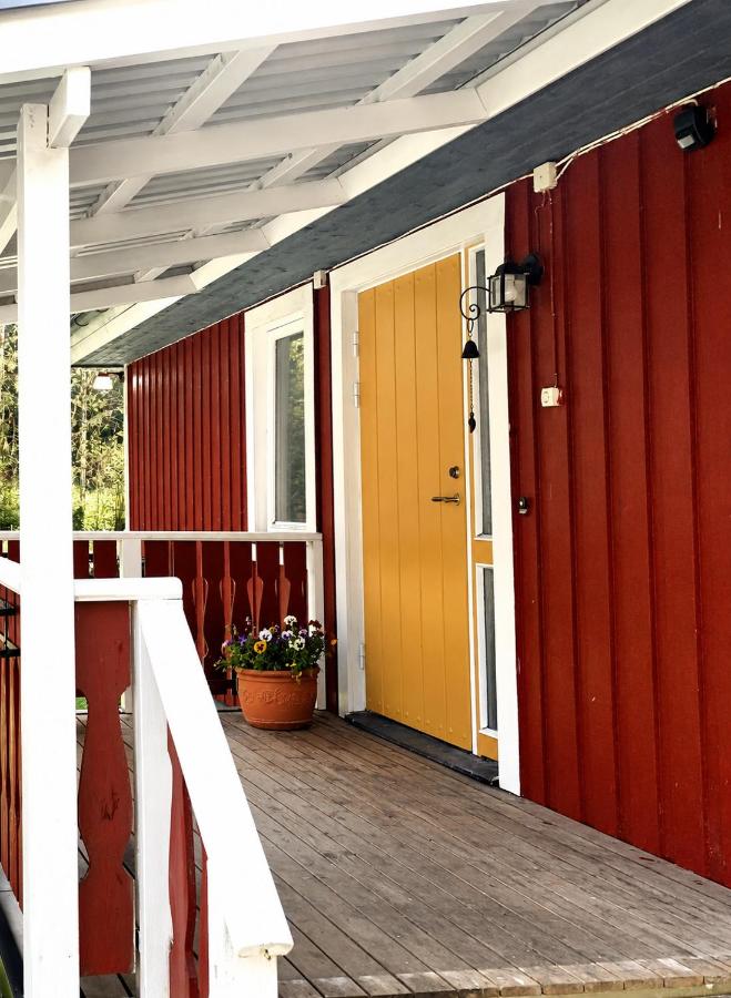 Lysviks guesthouse inclusief extra service - Ferienwohnung Lysvik