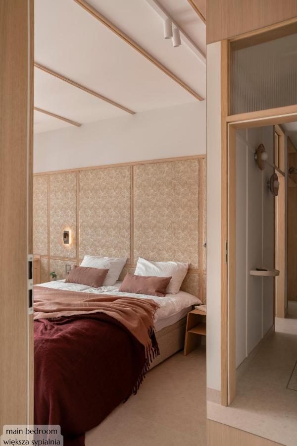 POPI Modern Apartment, 2 Bedrooms, Central Gdańsk - Bed and Breakfast Gdansk