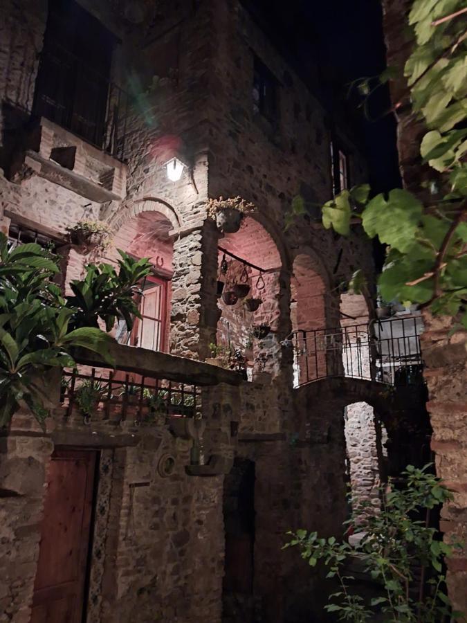 Attic with balcony at Locanda del Capo - B&B Capannori